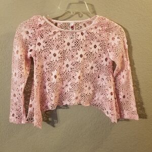 Beautees Juniors Pink Crocheted Lace Long Sleeve Cropped Top Size Small